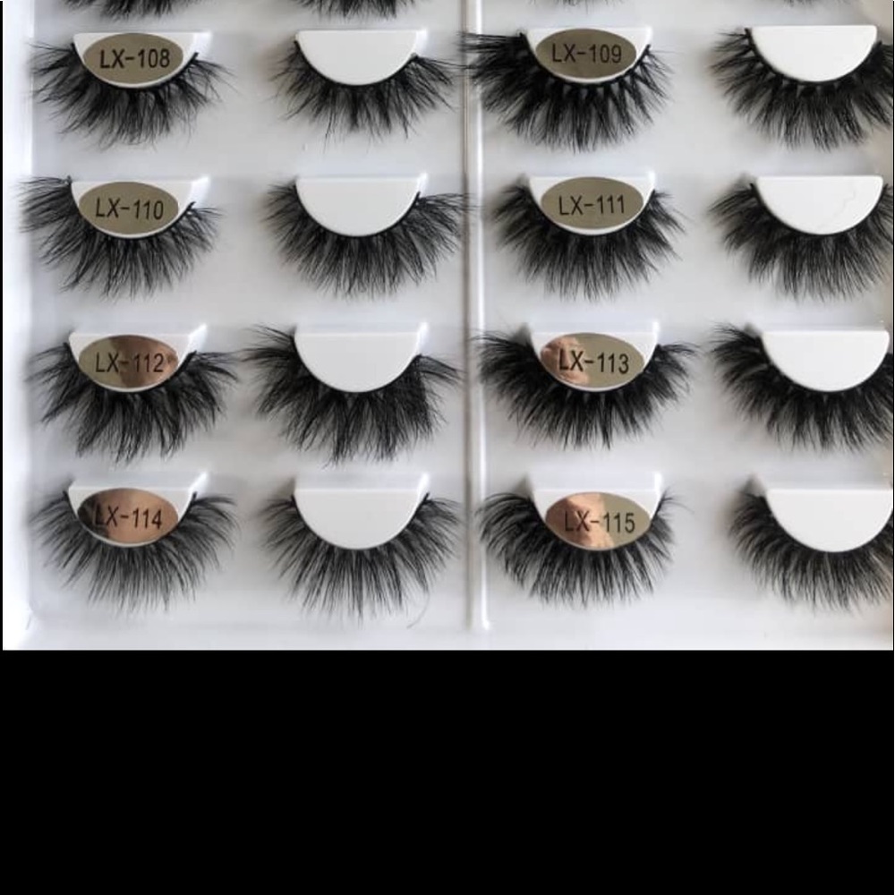 Lashes - Picture 3 of 3